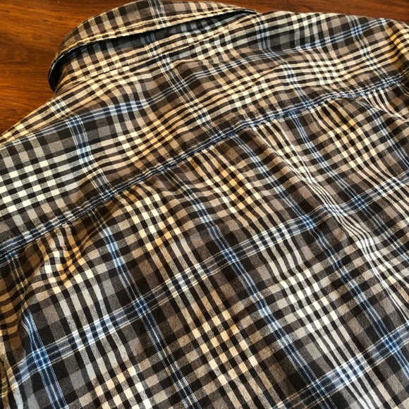 Wrangler Jeans Co. L.S Button Up. Medium. - Picture 6 of 7